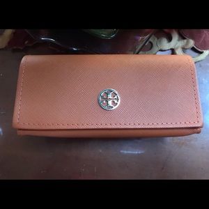 Tory Burch sunglass case & bag